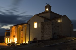 Fachada Hospedería Alcántara Cena y Baile en Alcántara